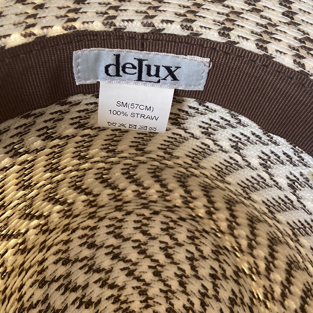 DeLuX hat - Picture 3 of 3